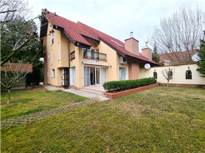 6 bedroom villa I Iancu Nicolae Area